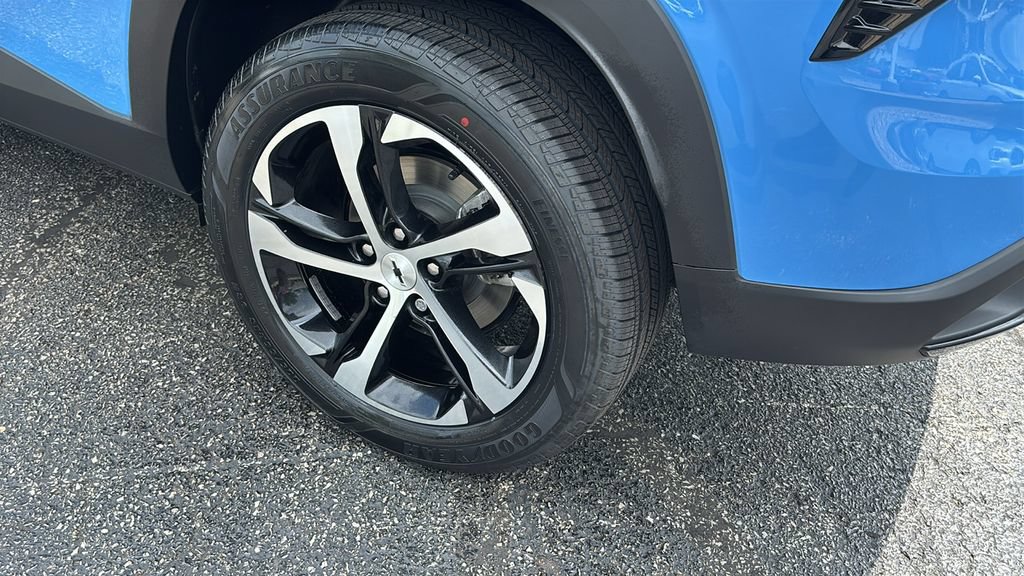 Used 2024 Chevrolet Trax RS FWD image 9