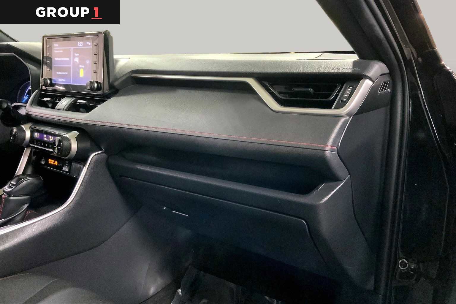 Used 2021 Toyota RAV4 SE AWD/4WD image 19