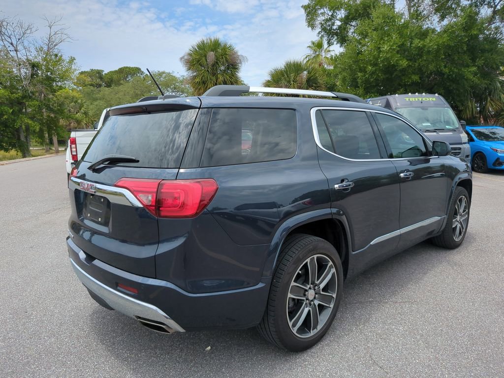 Used 2018 GMC Acadia Denali w/ Technology Package FWD image 5