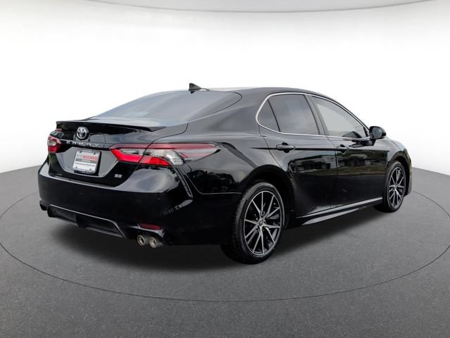 Used 2023 Toyota Camry SE FWD image 6