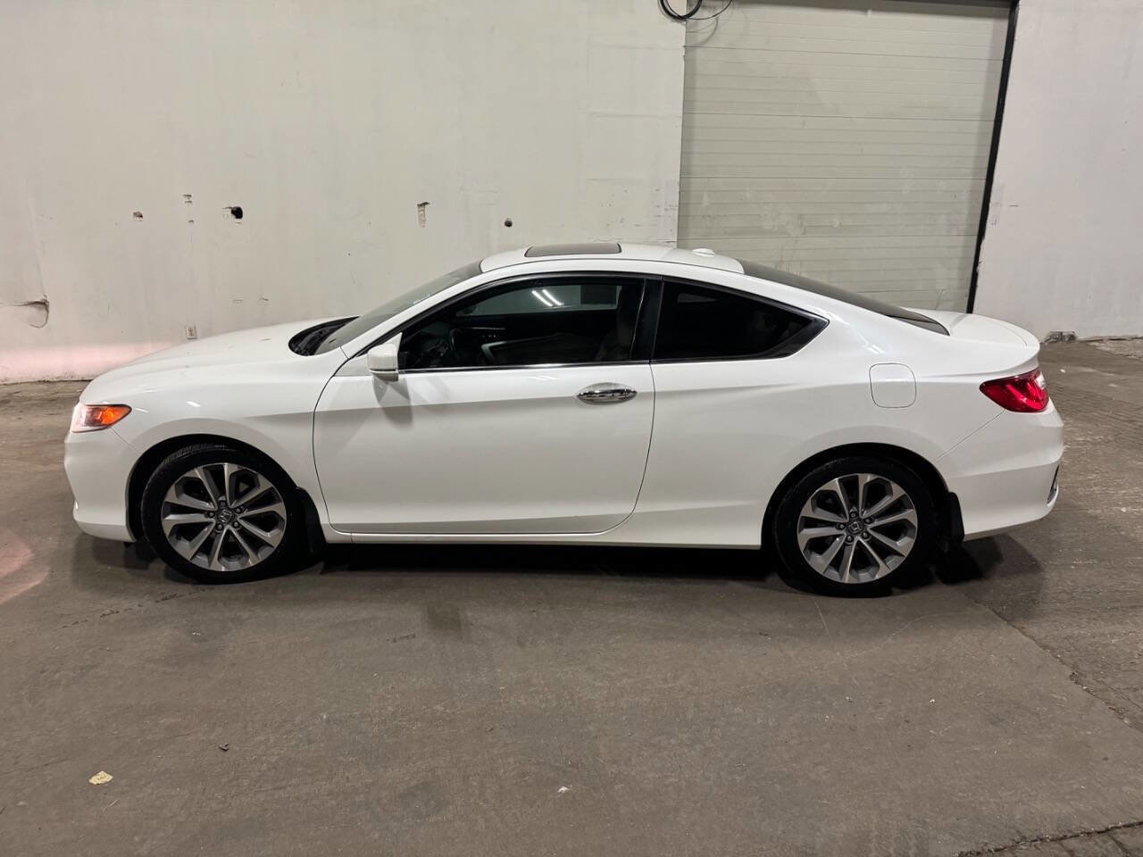 Used 2015 Honda Accord EX-L image 6