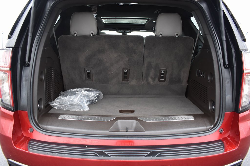 Used 2021 Chevrolet Tahoe Z71 w/ Luxury Package image 6