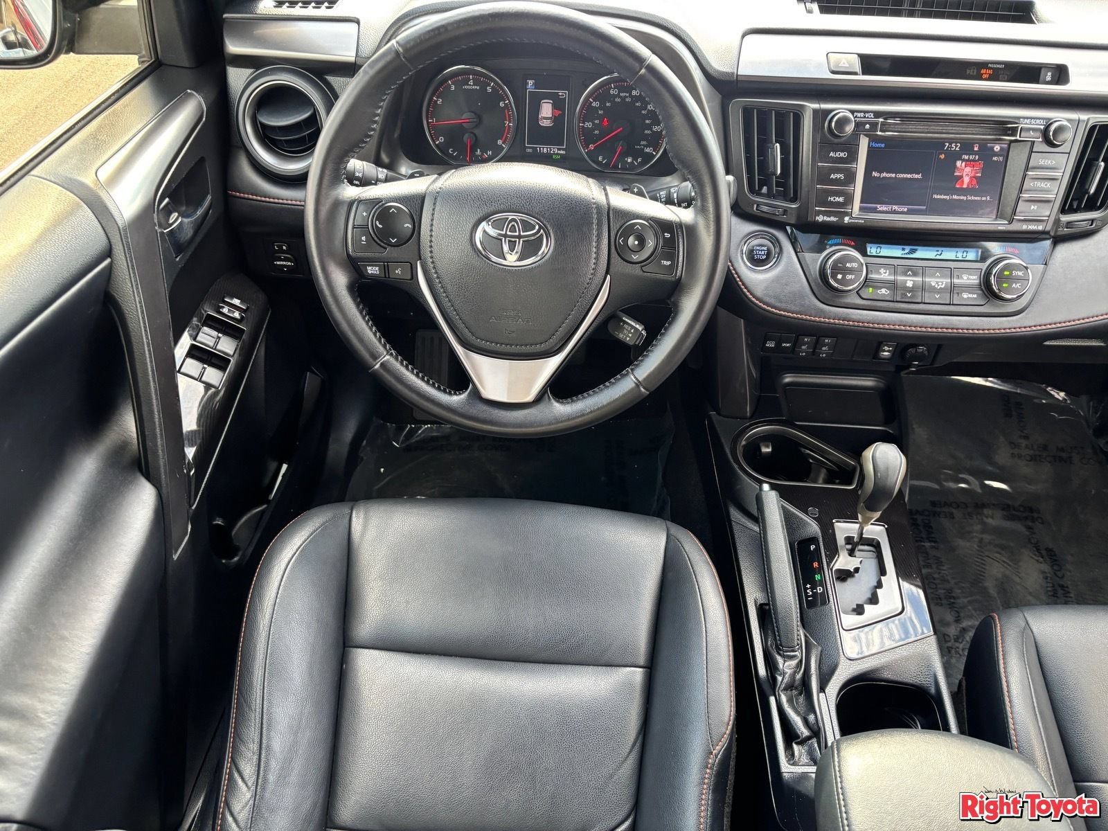Certified 2016 Toyota RAV4 SE w/ Cargo Management Package FWD image 17