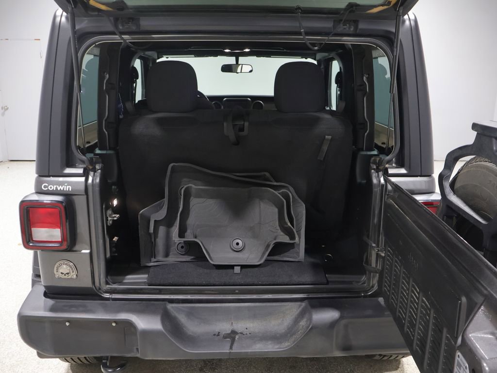 Used 2022 Jeep Wrangler Sport S image 17