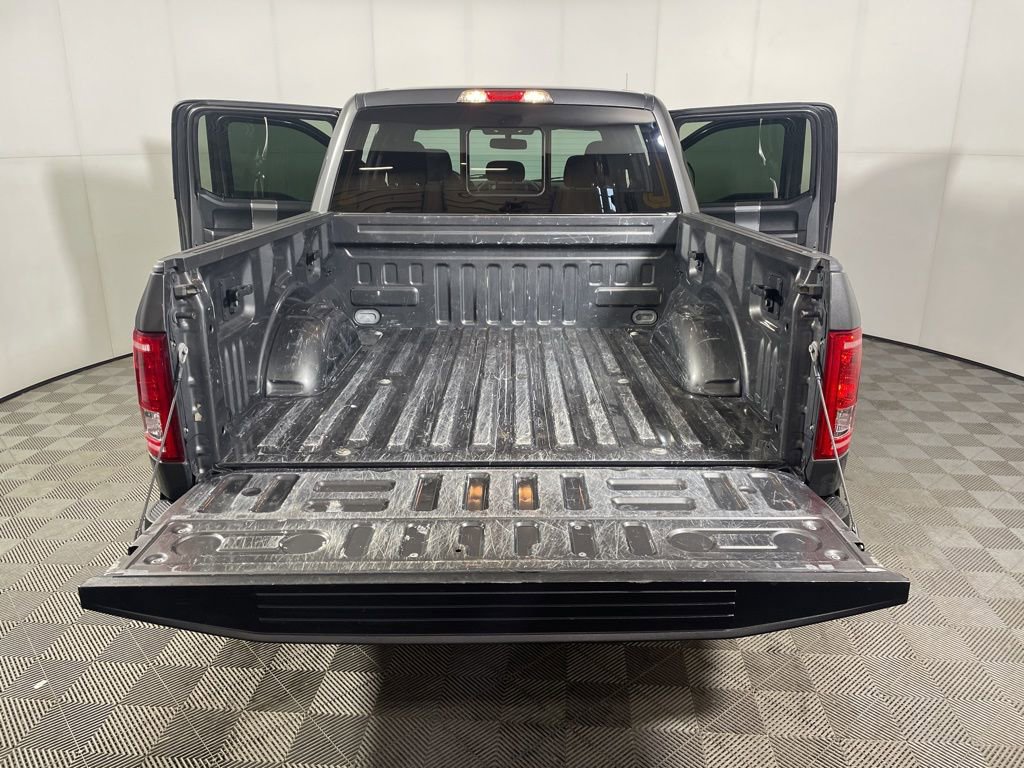 Used 2015 Ford F150 XLT w/ Equipment Group 302A Luxury image 21