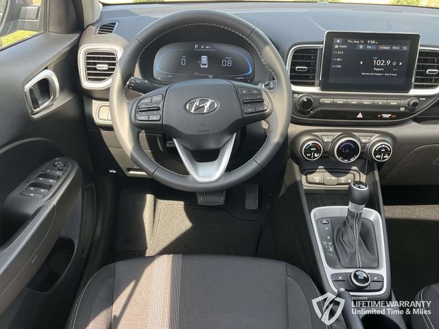 New 2026 Hyundai Venue SEL FWD image 14