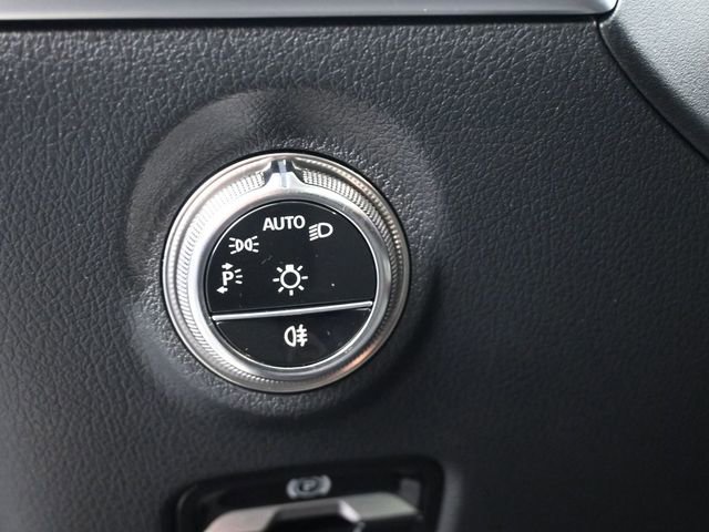 New 2025 Mercedes-Benz C 300 Sedan image 20