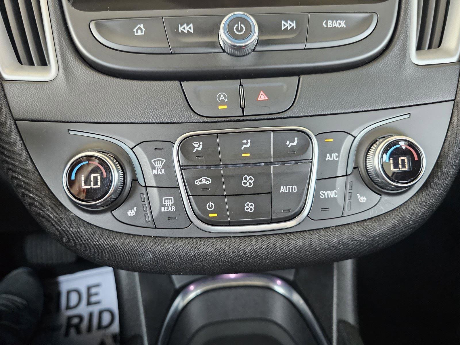 Used 2024 Chevrolet Malibu LT image 26