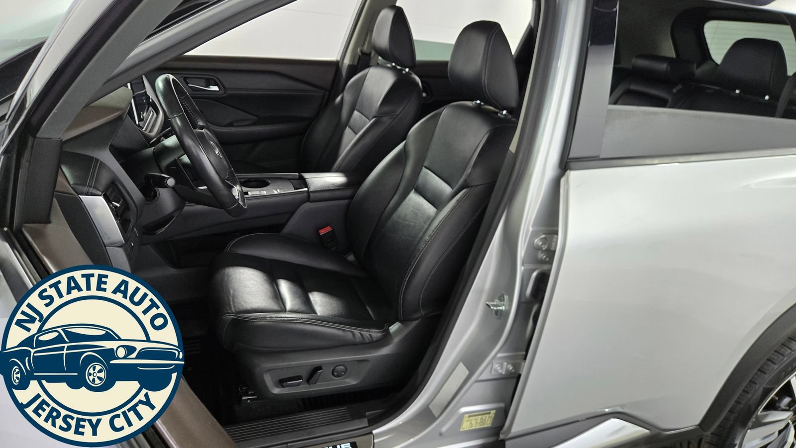 Used 2022 Nissan Rogue SL FWD image 27