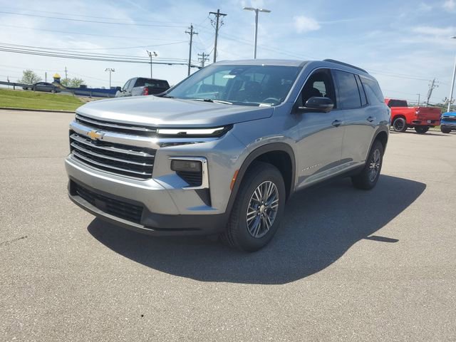 New 2026 Chevrolet Traverse LT w/ Driver Confidence Package FWD image 2