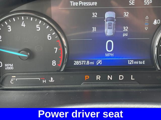 Used 2024 Ford Explorer XLT w/ Equipment Group 202A AWD/4WD image 16