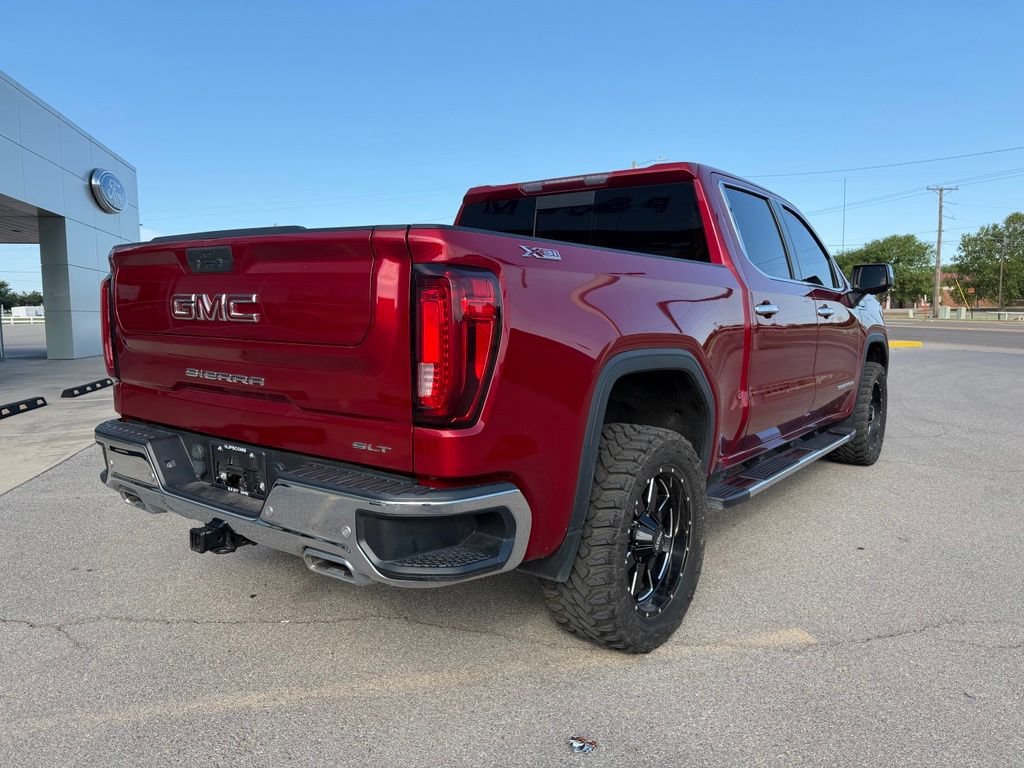 Used 2022 GMC Sierra 1500 SLT AWD/4WD image 3