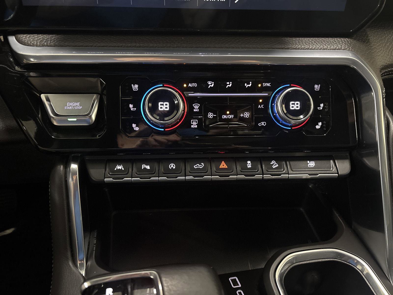 Used 2022 GMC Sierra 1500 Denali w/ Technology Package AWD/4WD image 17