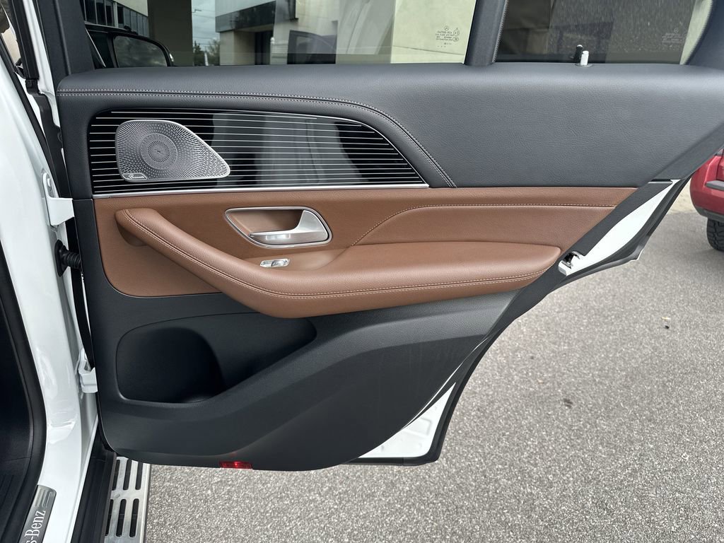 Used 2025 Mercedes-Benz GLE 350 4MATIC image 34