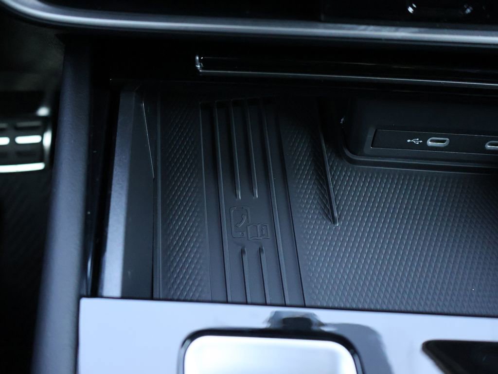 New 2026 Volkswagen Atlas SEL Premium R-Line image 32