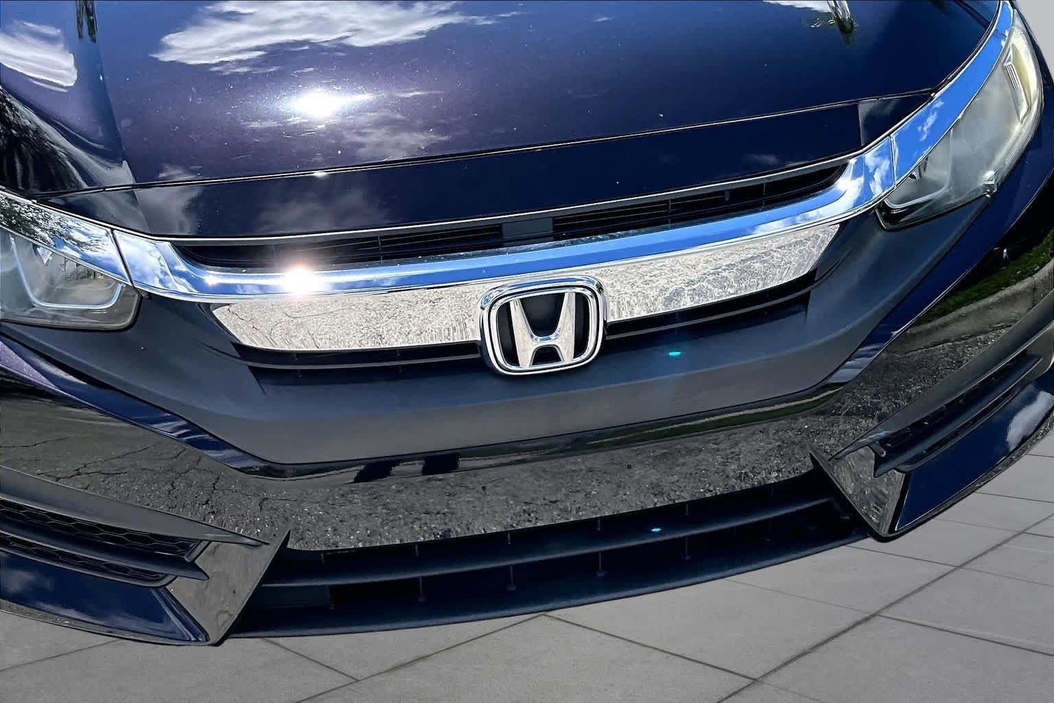 Used 2018 Honda Civic LX image 30