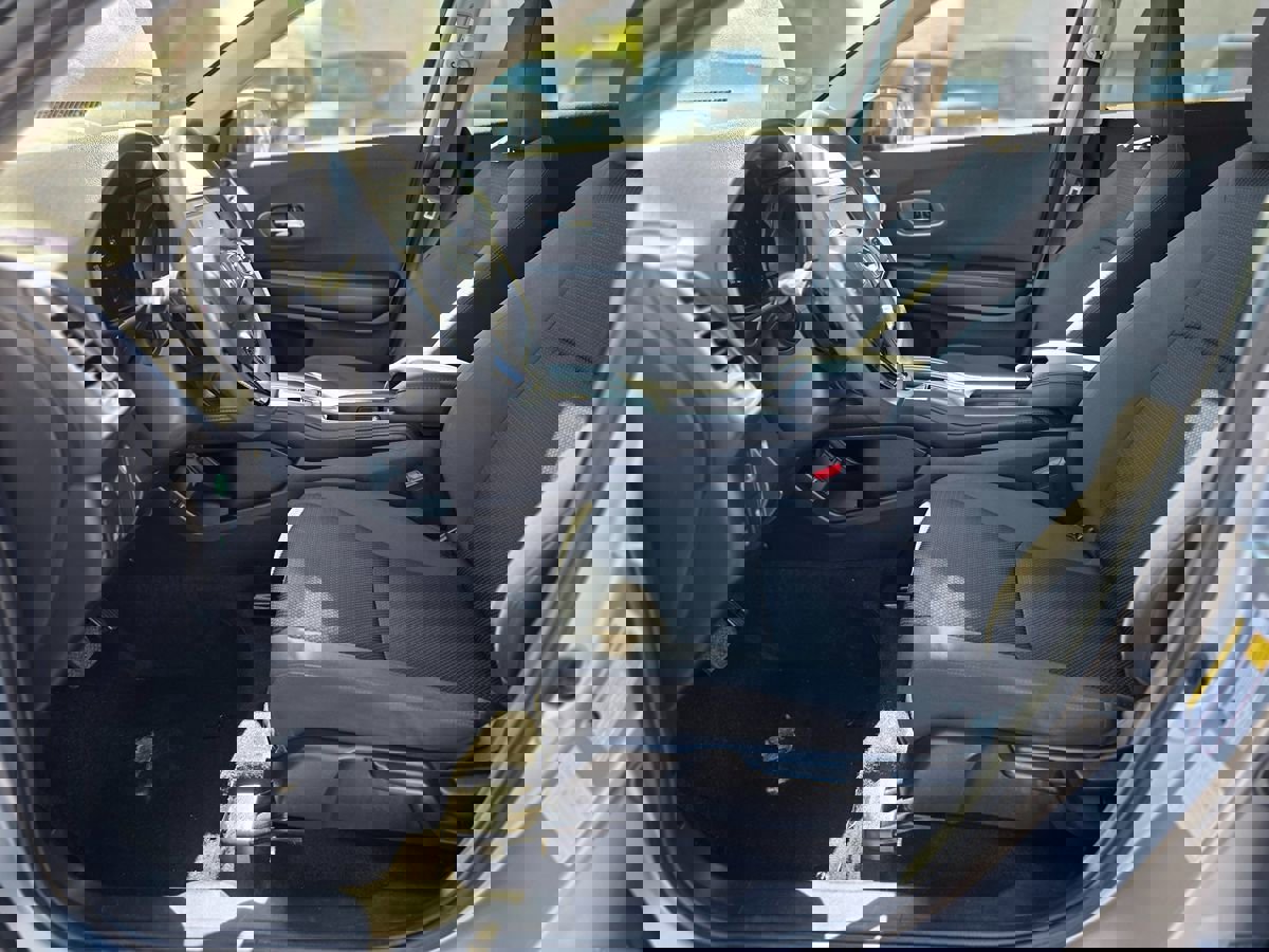 Used 2022 Honda HR-V EX image 17