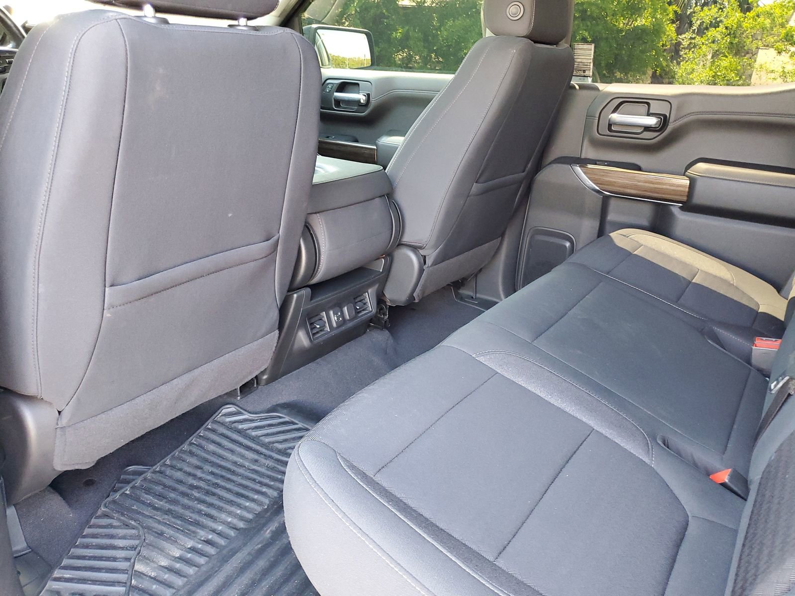 Used 2021 Chevrolet Silverado 1500 RST w/ LPO, Blackout Package image 22