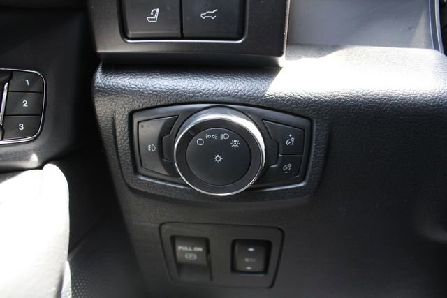 Used 2020 Ford Expedition Limited w/ Equipment Group 302A AWD/4WD image 10
