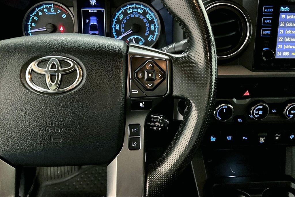 Used 2019 Toyota Tacoma TRD Sport w/ Technology Package AWD/4WD image 13