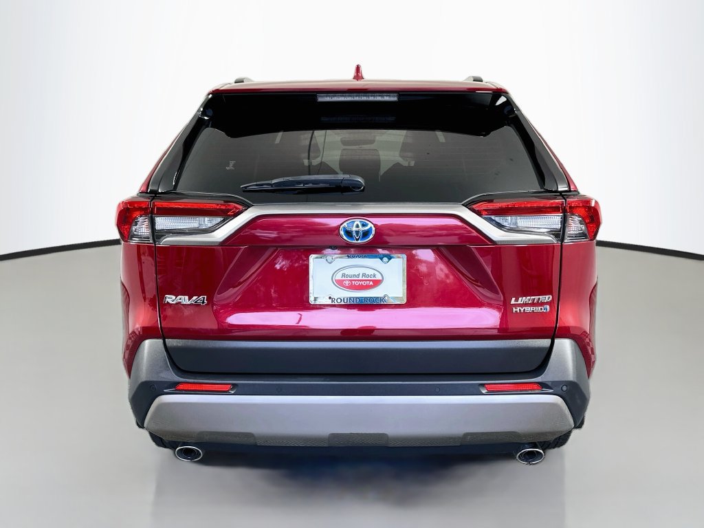 Used 2022 Toyota RAV4 Limited AWD/4WD image 6
