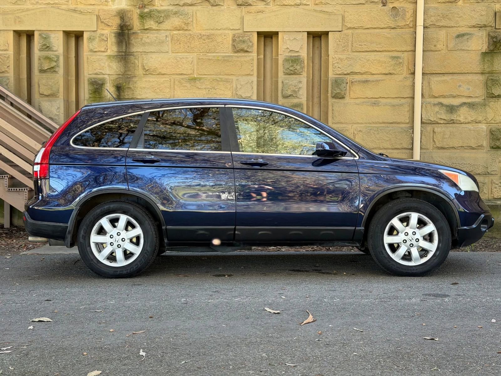 Used 2008 Honda CR-V EX-L image 4
