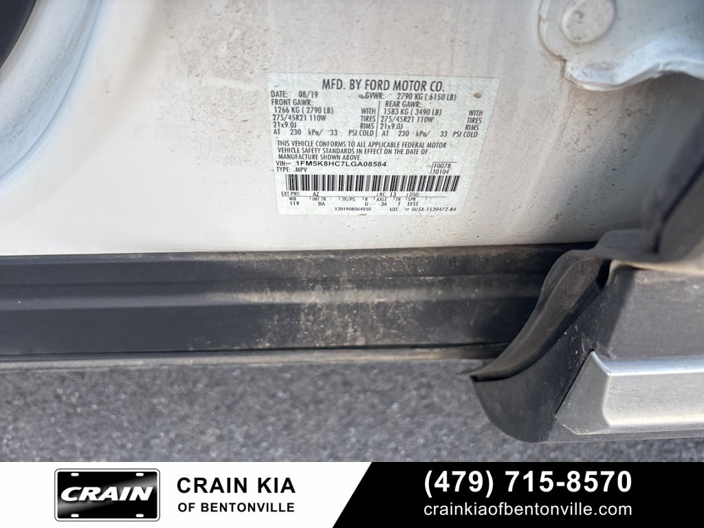 Used 2020 Ford Explorer Platinum w/ Premium Technology Package image 11