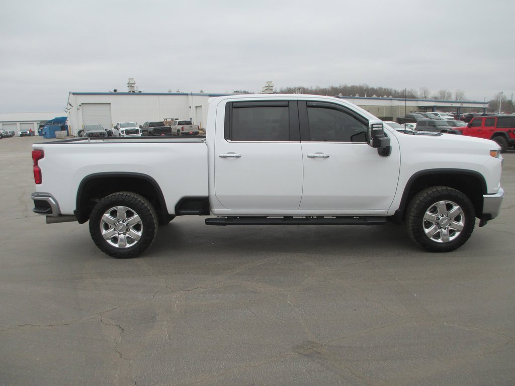 Used 2020 Chevrolet Silverado 2500 LTZ w/ LTZ Plus Package image 3