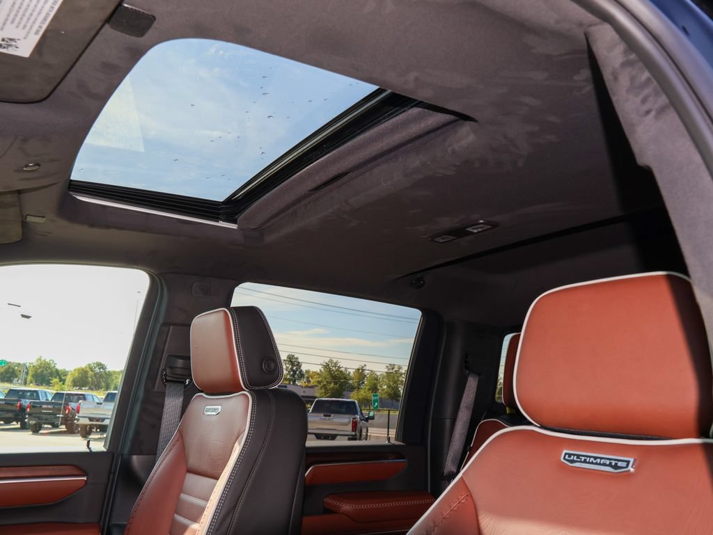 New 2026 GMC Sierra 3500 Denali Ultimate AWD/4WD image 9