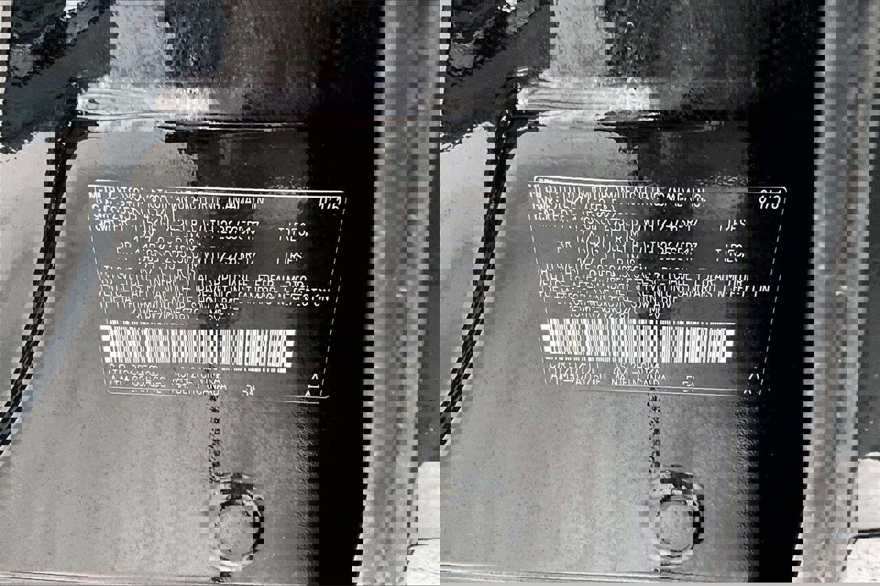 Used 2016 Toyota RAV4 XLE image 33