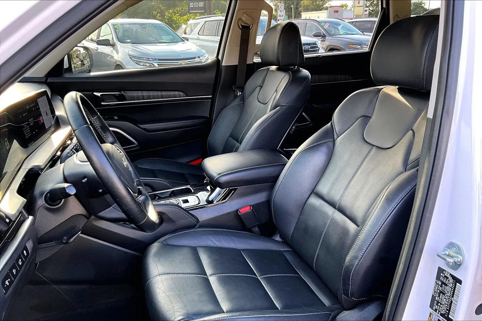 Used 2024 Kia Telluride EX AWD/4WD image 27