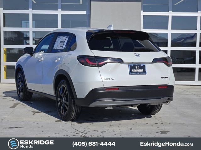 Certified 2026 Honda HR-V Sport image 3