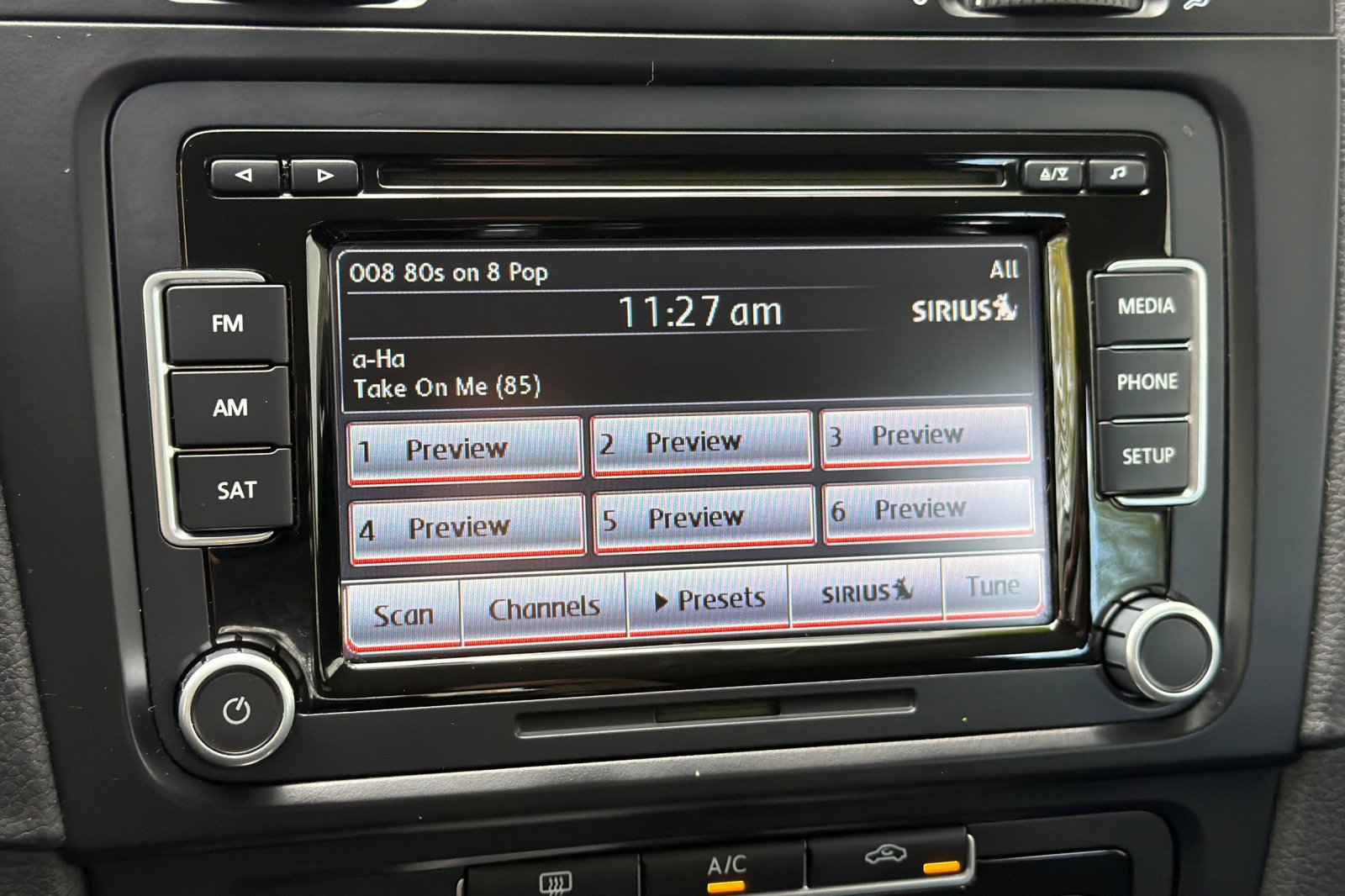 Used 2013 Volkswagen Jetta SE FWD image 18