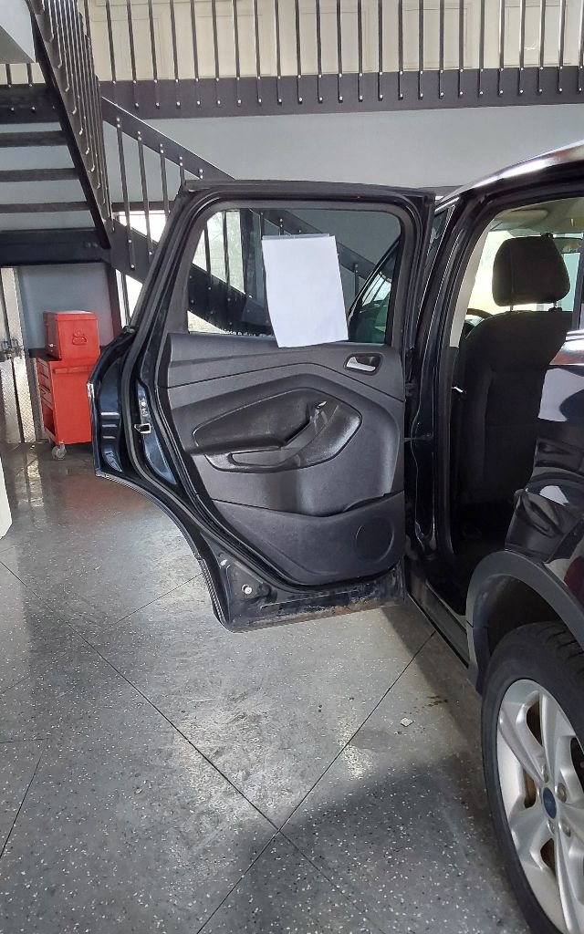 Used 2013 Ford Escape SE FWD image 18