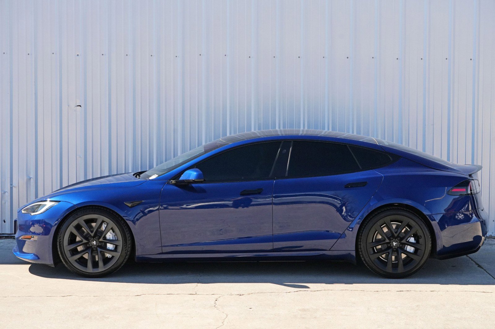 Used 2022 Tesla Model S Plaid image 52