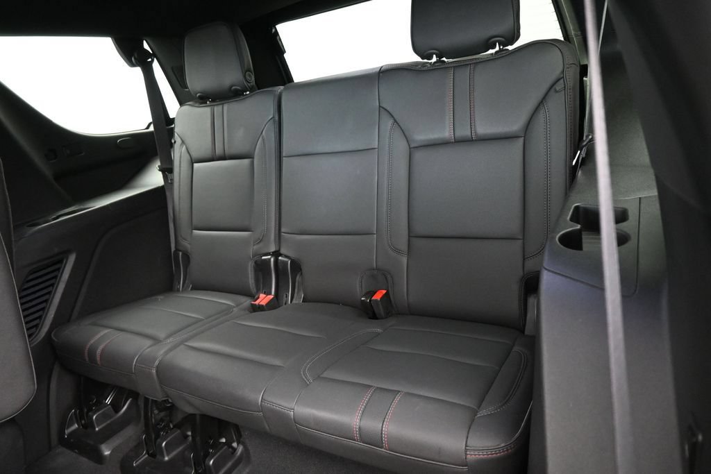 Used 2023 Chevrolet Tahoe RST w/ Luxury Package RWD image 39