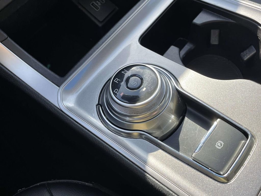 Certified 2023 Ford Edge SEL image 30