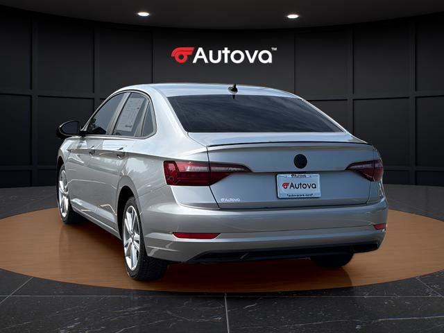 Used 2020 Volkswagen Jetta R-Line w/ R-Line Cold Weather Package FWD image 3