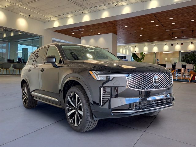 New 2026 Volvo XC90 B5 Core AWD/4WD image 5