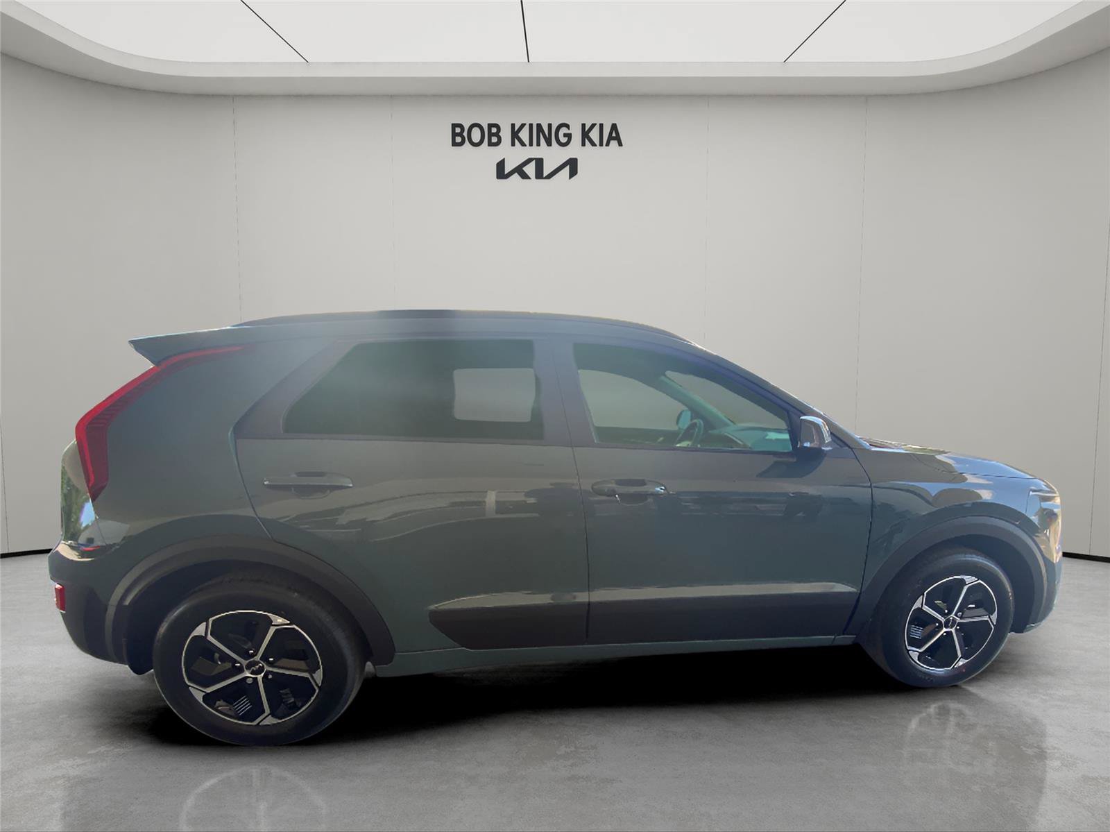 New 2026 Kia Niro EX FWD image 5