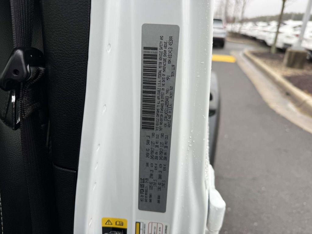 Used 2020 Jeep Wrangler Unlimited Sport image 30