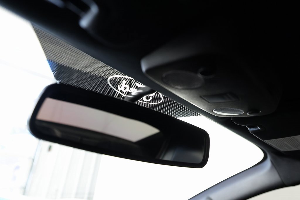 Used 2016 Ford Mustang Shelby GT350 w/ Technology Package image 33