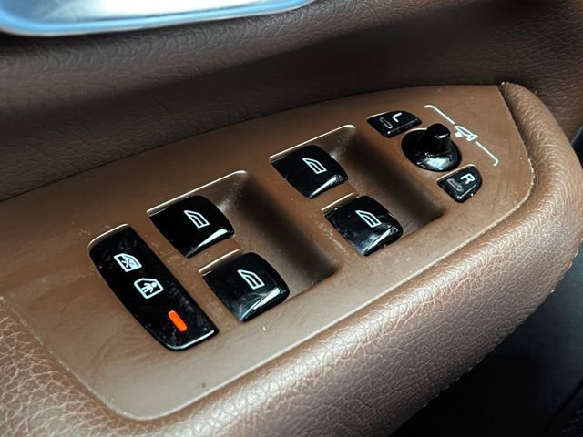 Used 2020 Volvo XC90 T6 Momentum image 12