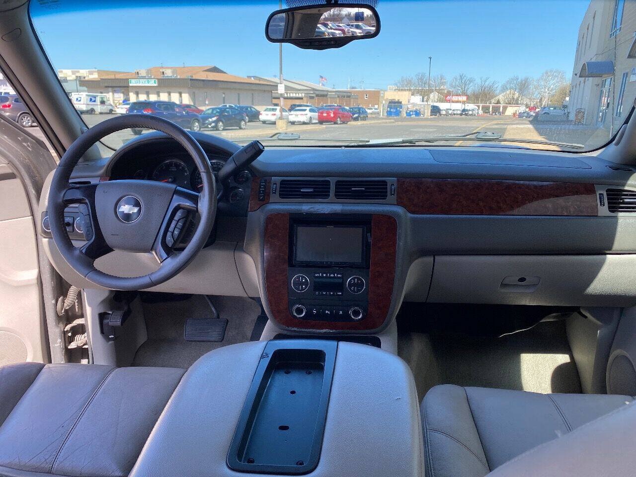 Used 2008 Chevrolet Avalanche LT w/ LT Preferred Equipment Group AWD/4WD image 15