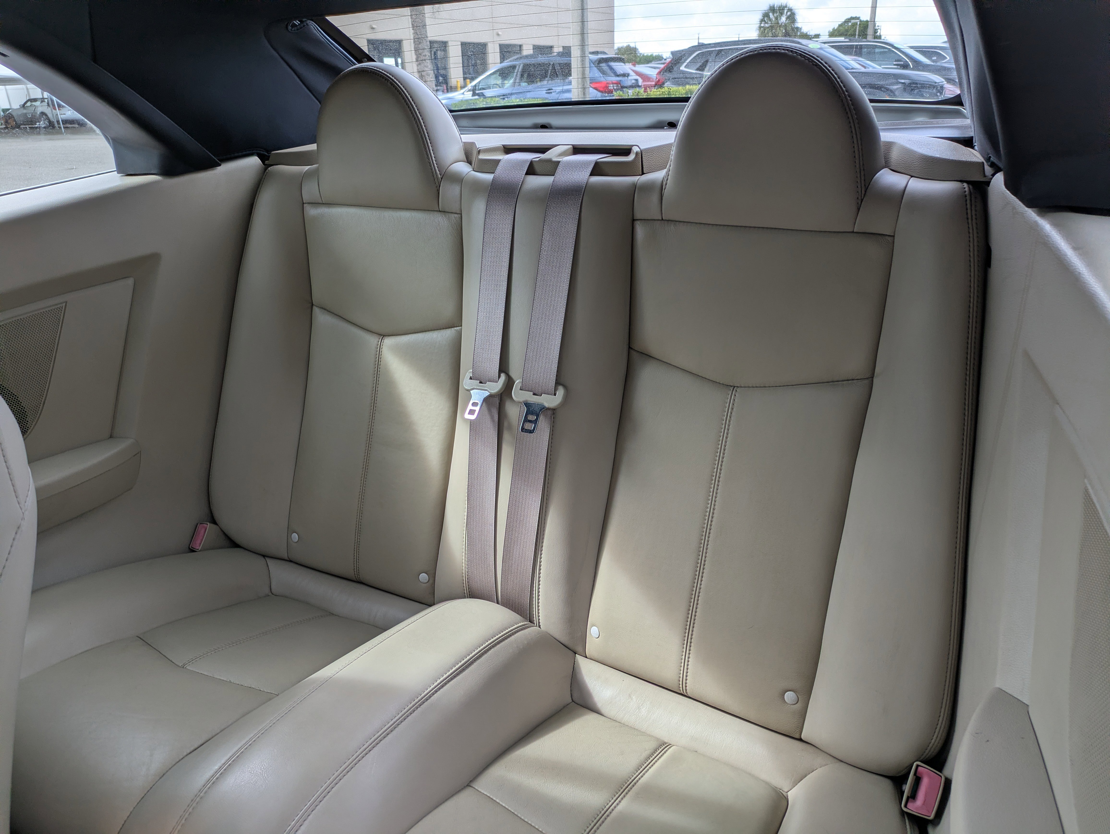 Used 2011 Chrysler 200 Limited image 16