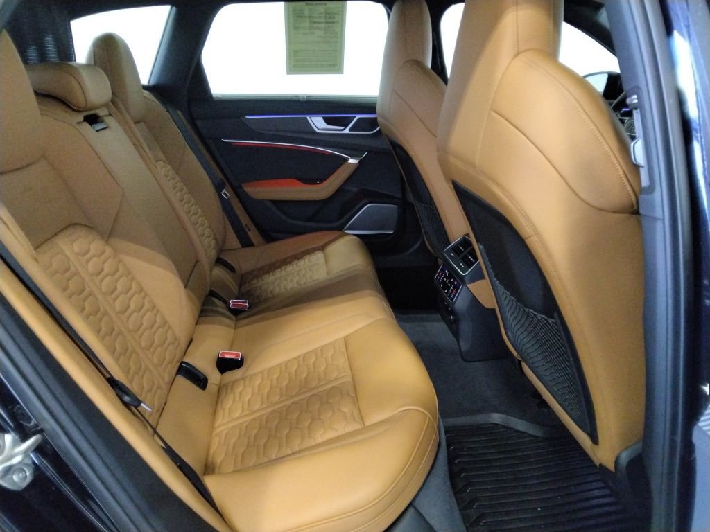 Used 2024 Audi RS 6 performance image 45