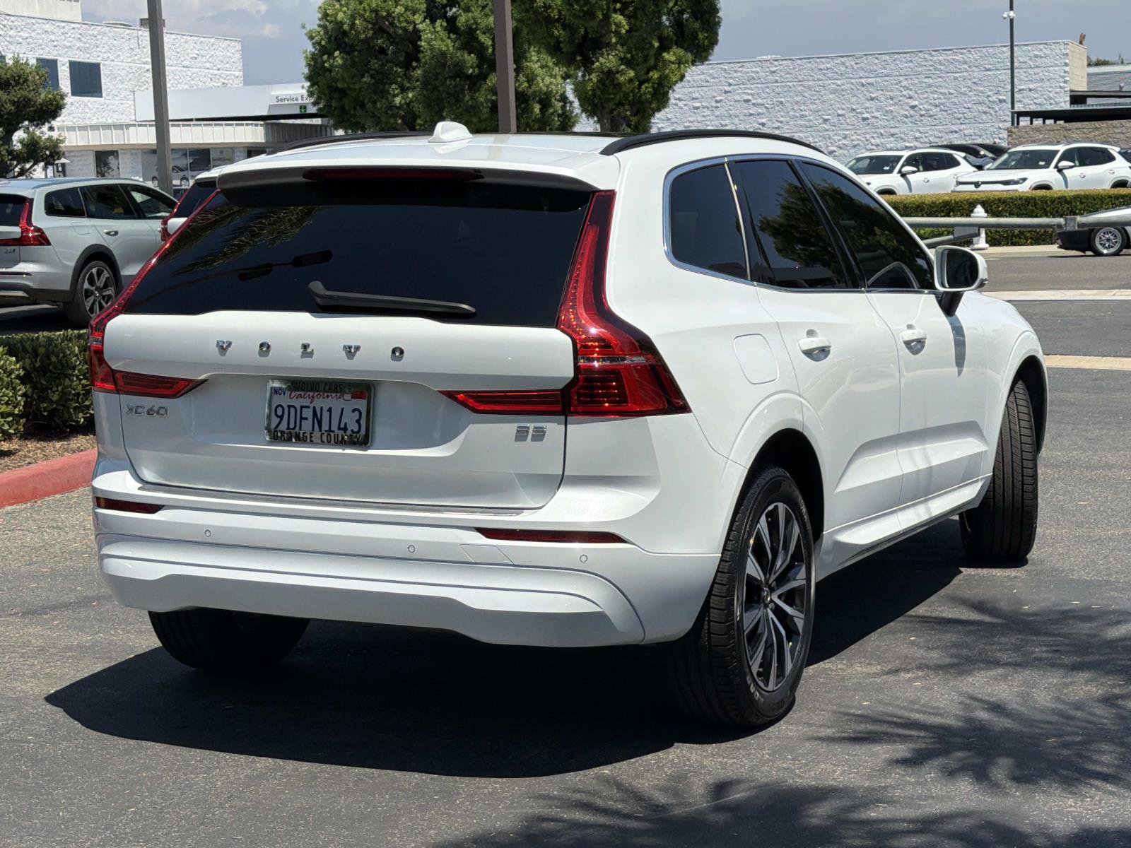 Certified 2023 Volvo XC60 B5 Core w/ Climate Package FWD image 5