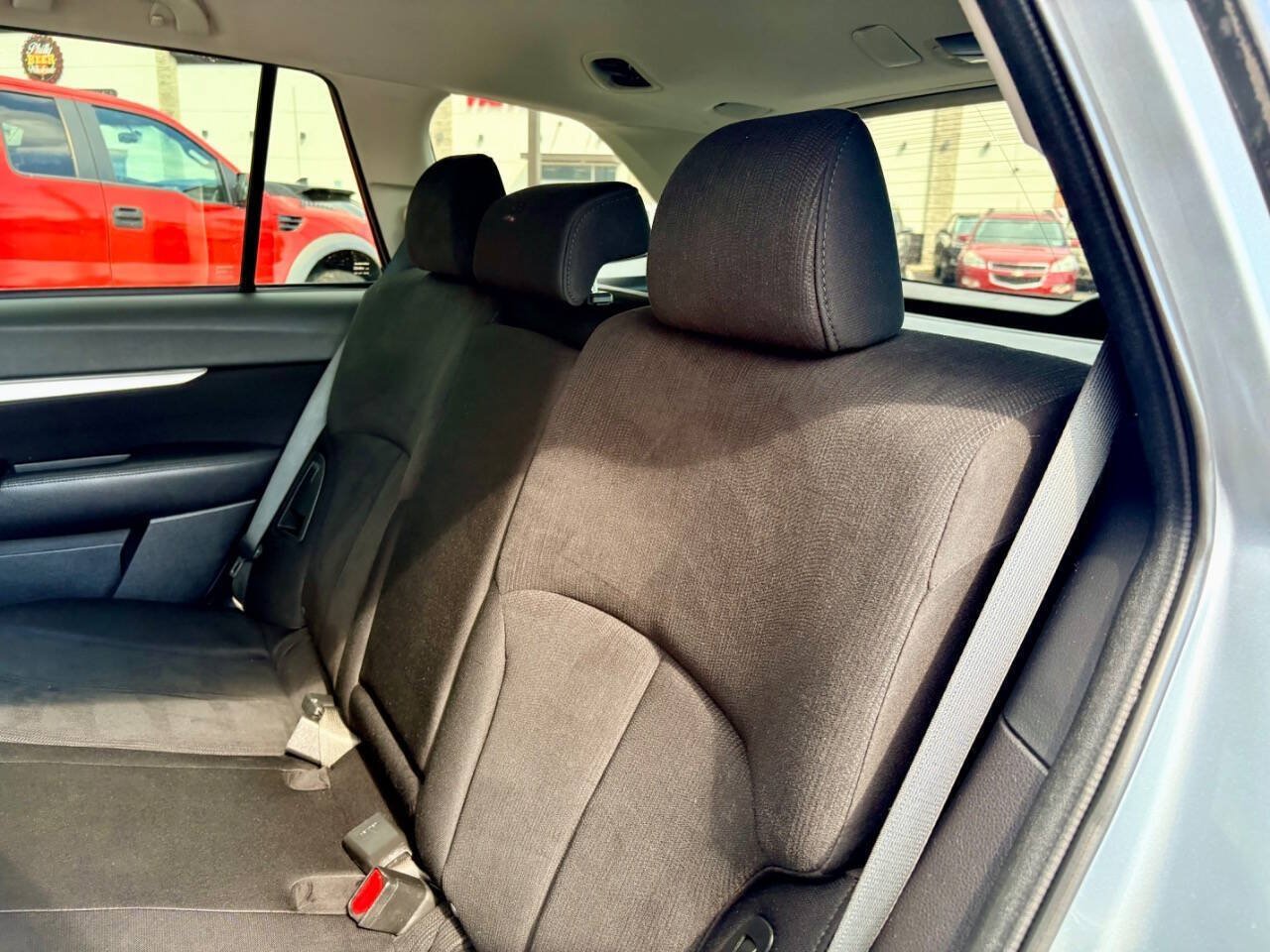 Used 2013 Subaru Outback 2.5i Premium AWD/4WD image 20