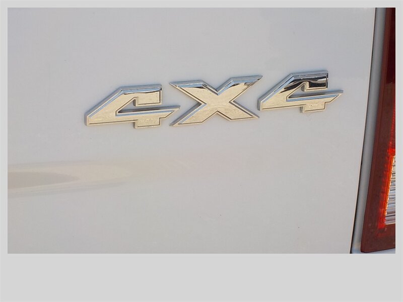 Used 2015 RAM 3500 SLT AWD/4WD image 36