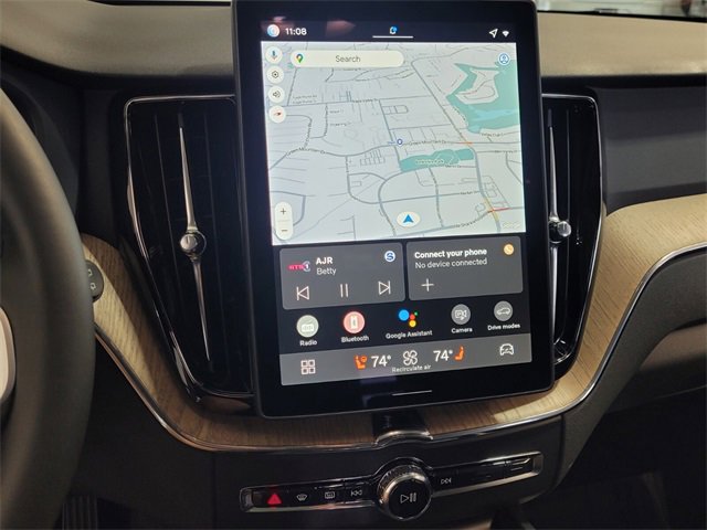 New 2026 Volvo XC60 B5 Plus w/ Protection Package Premier image 18